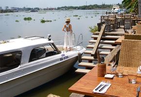 Quán cà phê thuyền được giới trẻ 