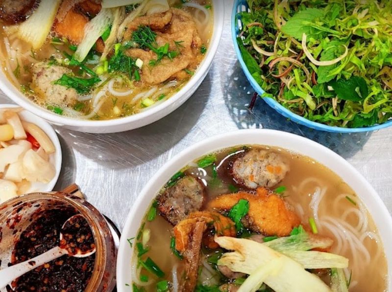 Bún Cá +