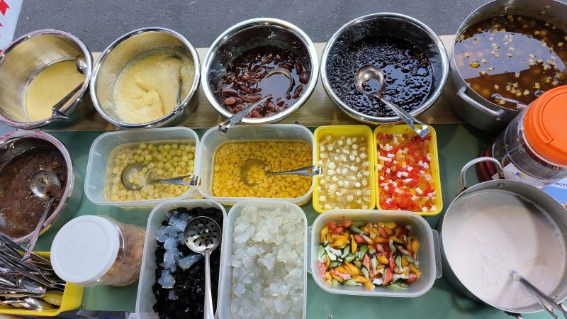 Chè Ngon Bà Hoàn