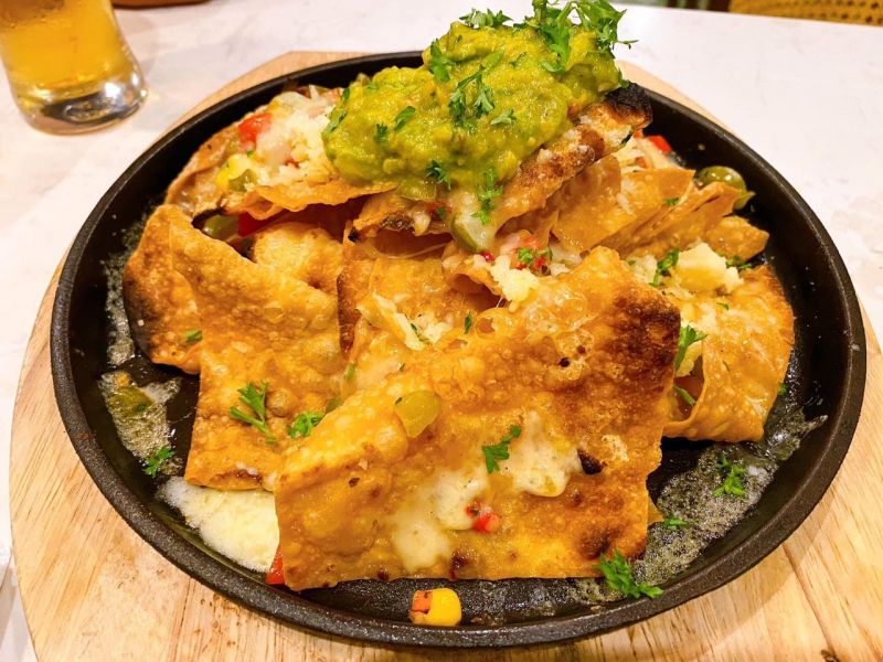 Daluva Restaurant Bar – Tô Ngọc Vân