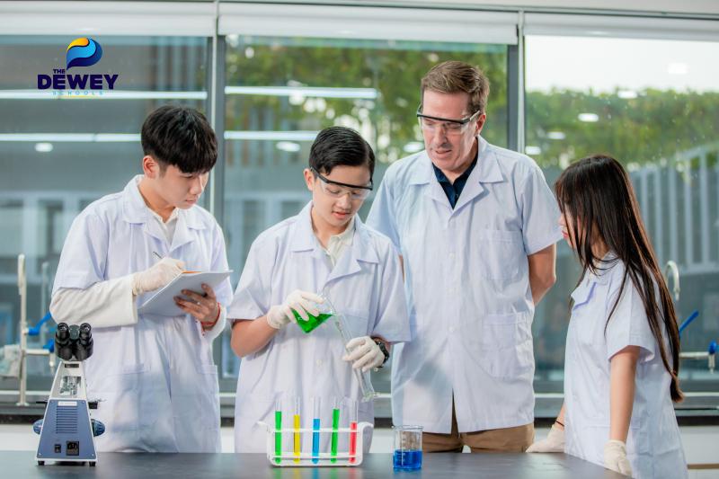 Hệ Thống Trường Liên Cấp The Dewey Schools