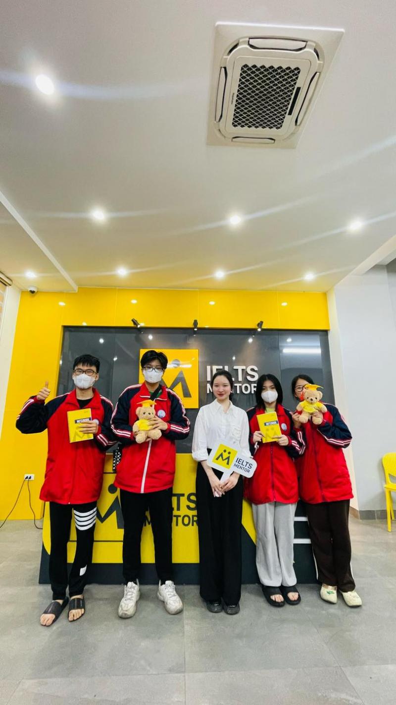 IELTS Mentor Quảng Ninh