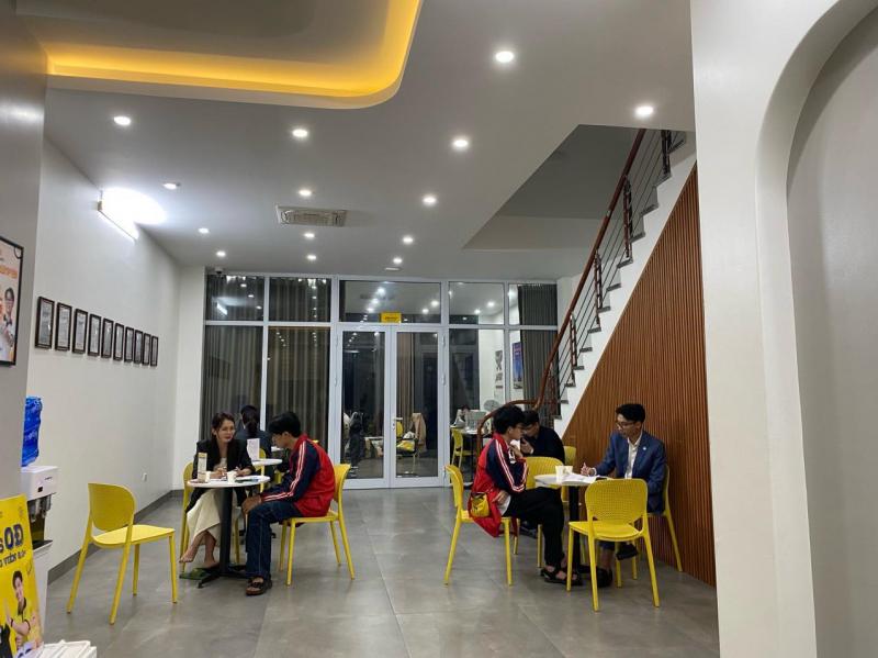 IELTS Mentor Quảng Ninh