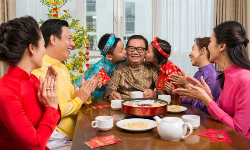 Kính chúc ba mẹ thêm nhiều hạnh phúc, sống vui sống khỏe