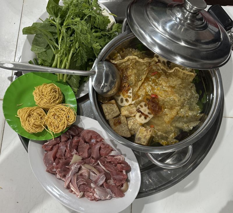 Quán Dê Cụ