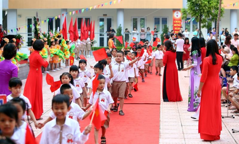 Lời dẫn chương trình khai giảng trường tiểu học số 10
