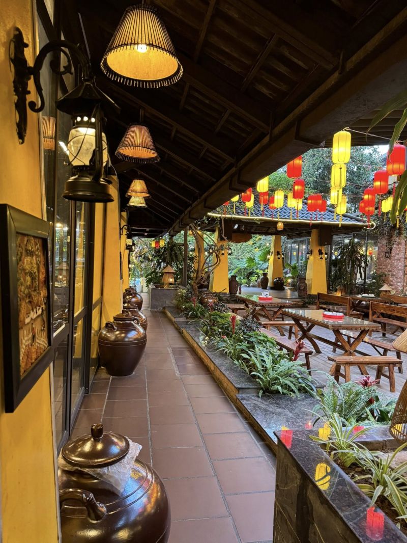 Nhà hàng Ẩm Thực Phố