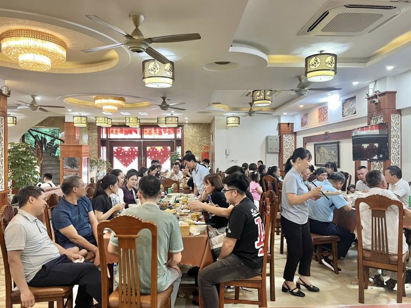 Nhà Hàng Hải Yến