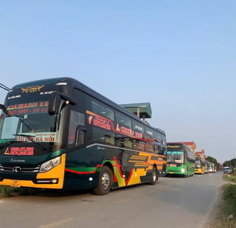 Nhà Xe Chiến Thế