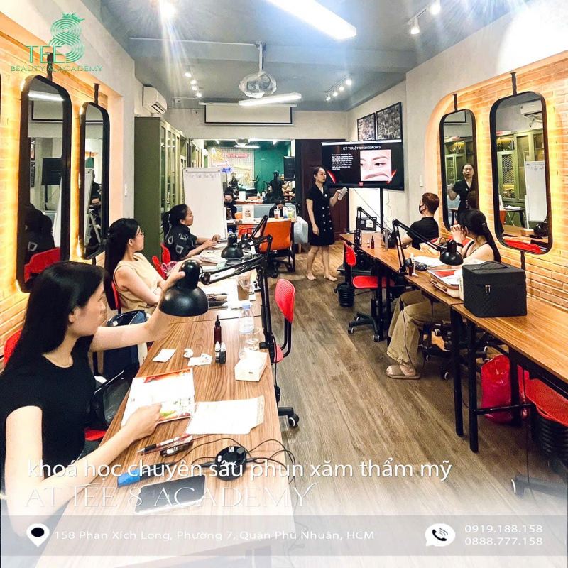 TEE 8 Academy Beauty Center