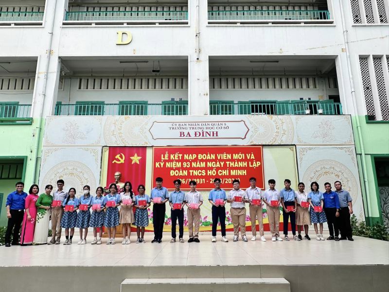 Trường THCS Ba Đình