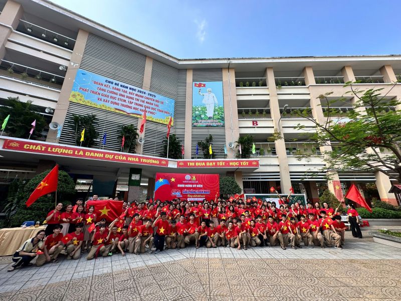Trường THCS Hiệp Phú