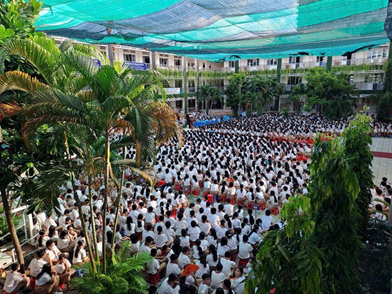 Trường THCS Lương Định Của