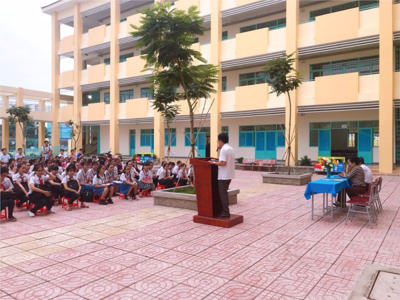 Trường THCS Nguyễn Văn Bứa